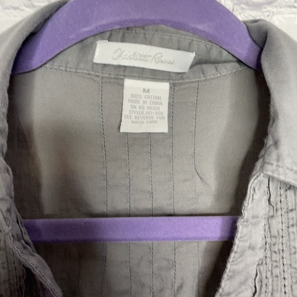 Charlotte Russe Gray Long Button Down with Tiny Ruffle Details - Picture 3 of 8